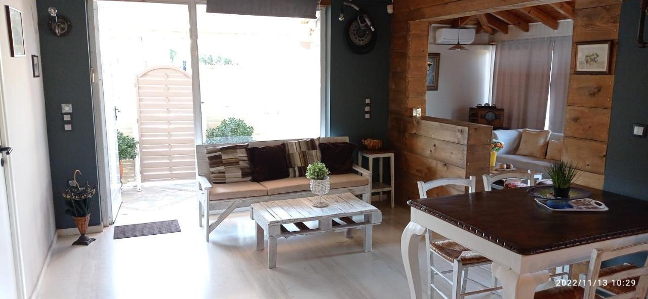 Alternative Country House 10 Minutes From Athens Airport Артемида Екстериор снимка