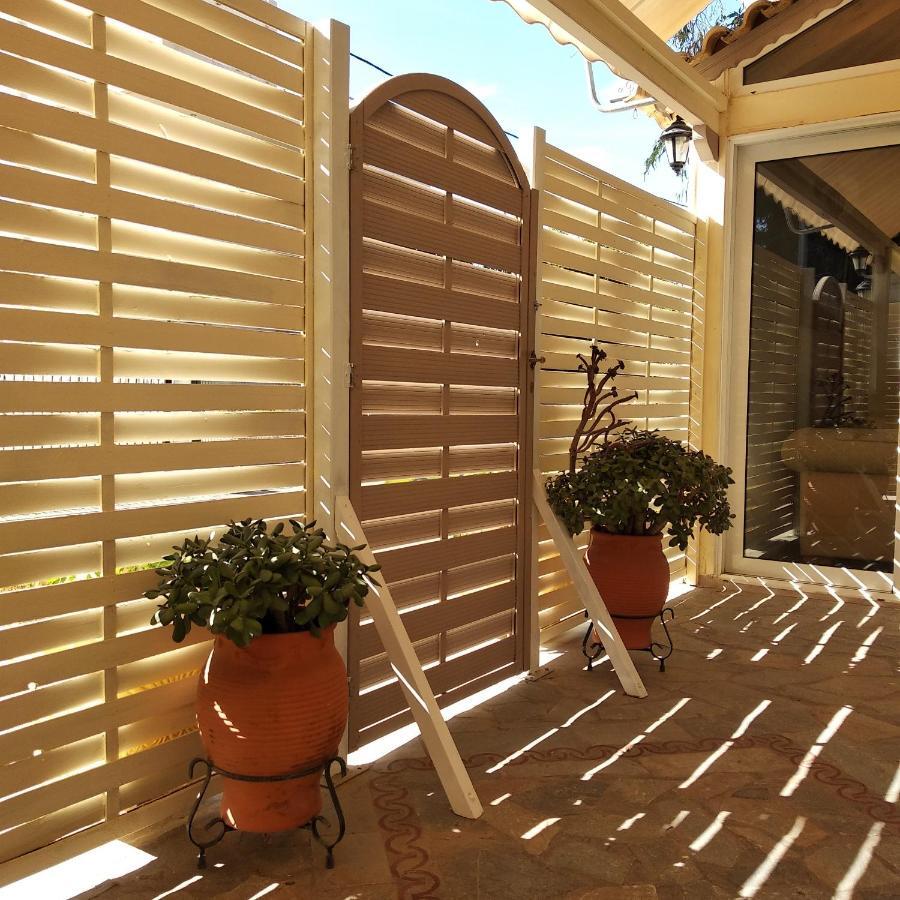 Alternative Country House 10 Minutes From Athens Airport Артемида Екстериор снимка